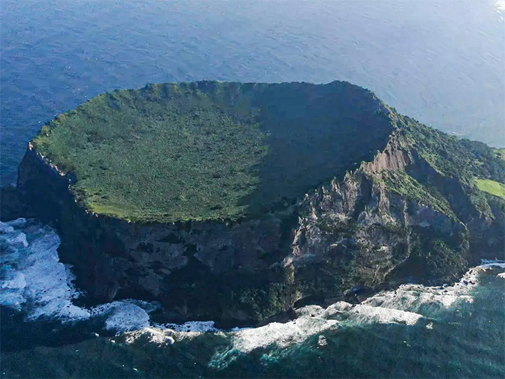 城山日出峰(성산일출봉)